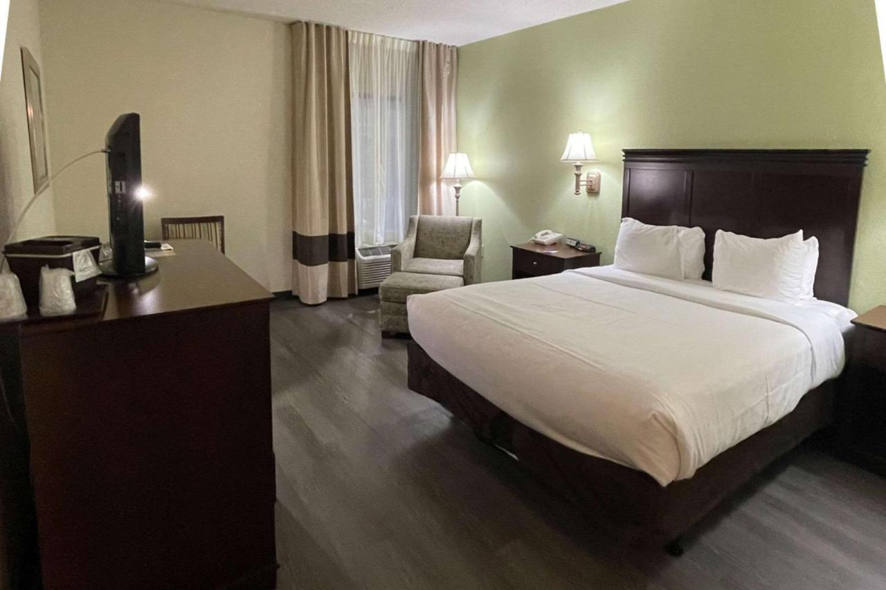 Comfort Inn Pinehurst - Southern Pines Dış mekan fotoğraf