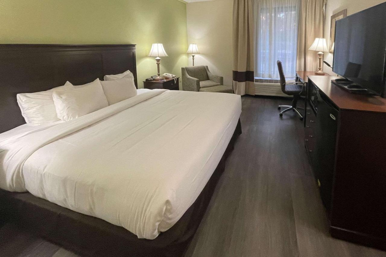 Comfort Inn Pinehurst - Southern Pines Dış mekan fotoğraf